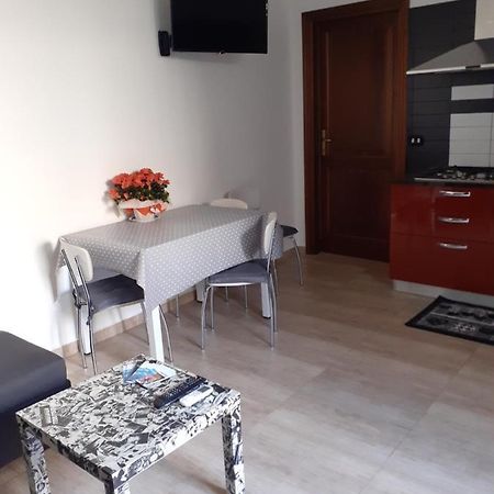Appartamento Casa Dylan Cagliari Esterno foto